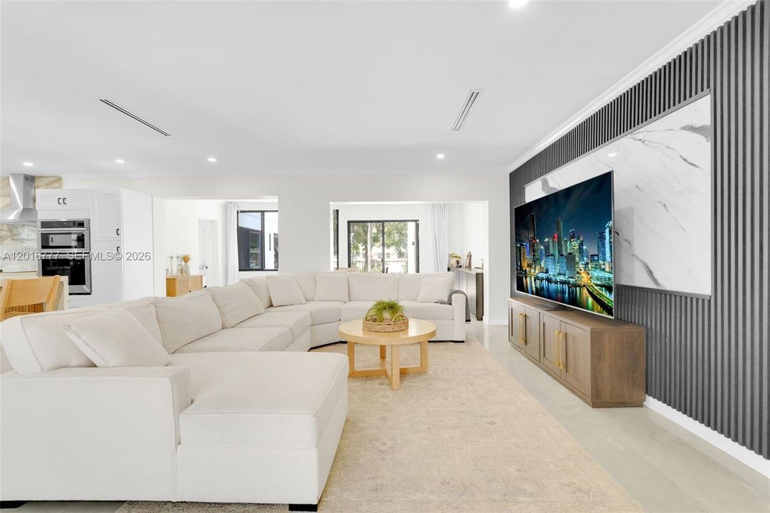 En Venta: $1,100,000 (4 camas, 3 baños, 2374 Pies cuadrados)
