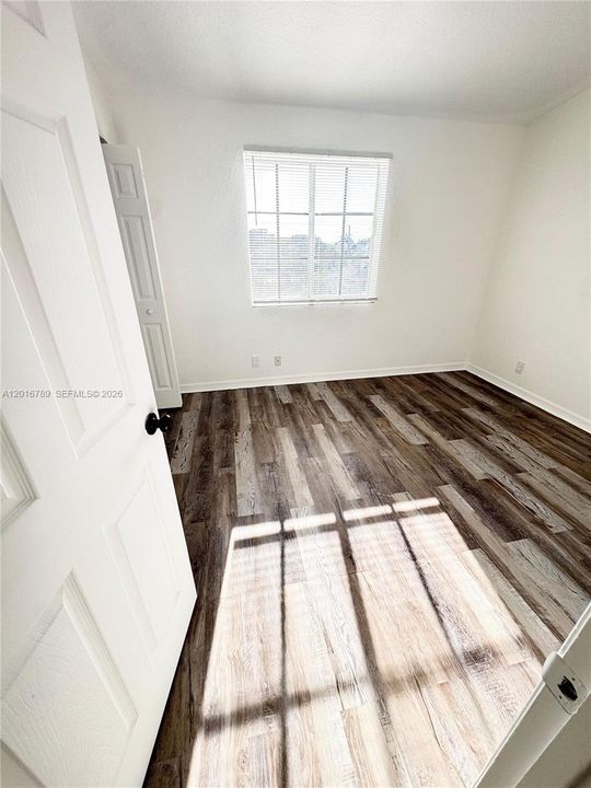 For Rent: $2,500 (3 beds, 3 baths, 1601 Square Feet)