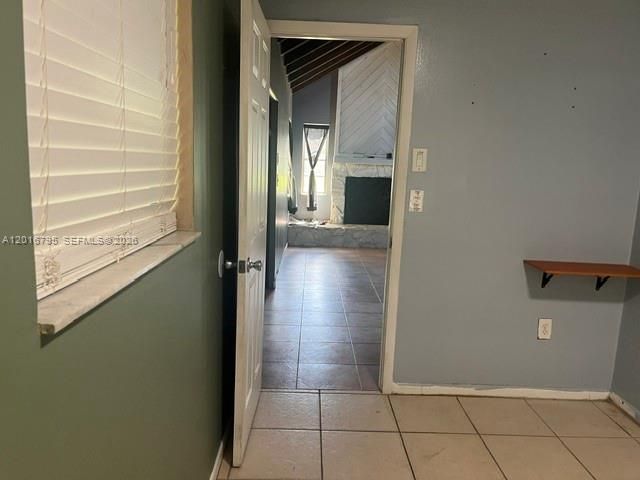 En Venta: $280,000 (3 camas, 2 baños, 1228 Pies cuadrados)