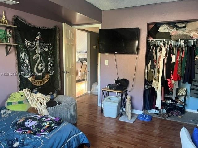 En Venta: $280,000 (3 camas, 2 baños, 1228 Pies cuadrados)