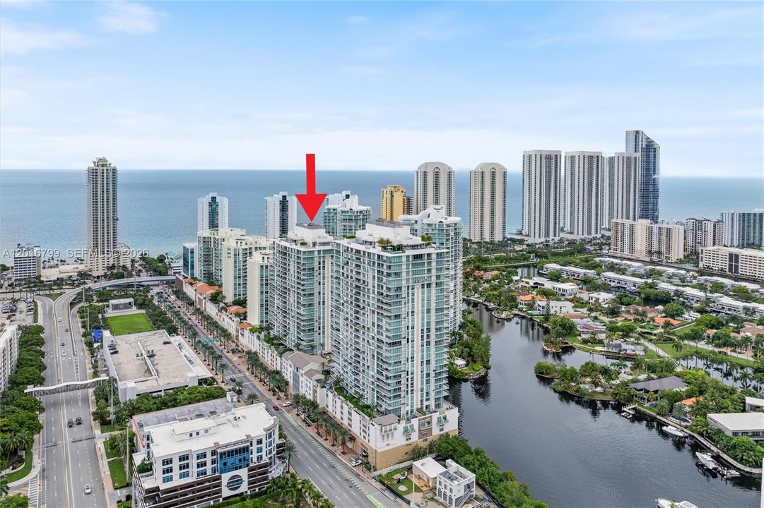 For Sale: $1,495,000 (3 beds, 3 baths, 1892 Square Feet)
