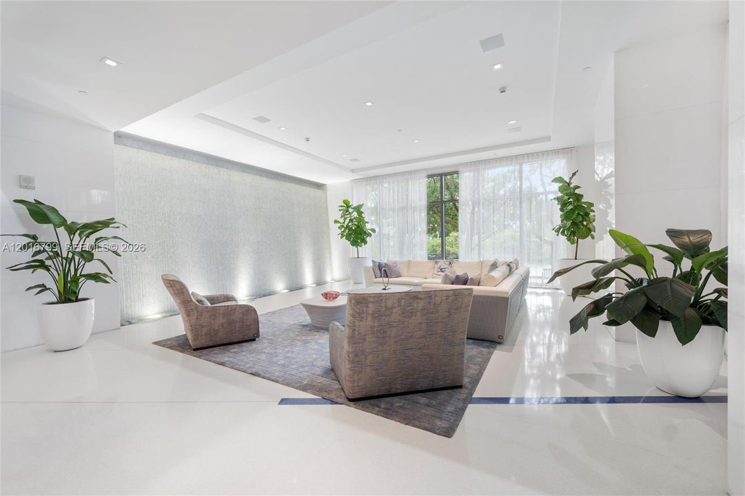 For Sale: $1,495,000 (3 beds, 3 baths, 1892 Square Feet)