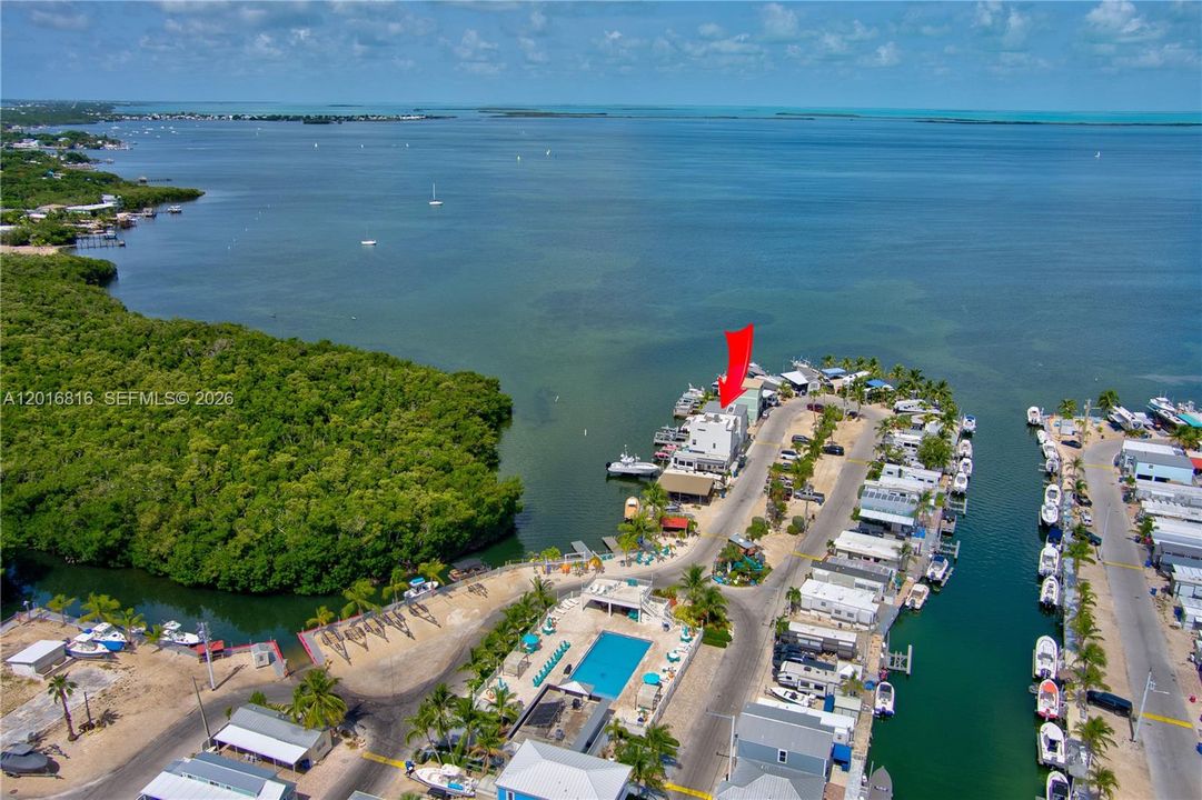 For Sale: $2,100,000 (3 beds, 3 baths, 1619 Square Feet)