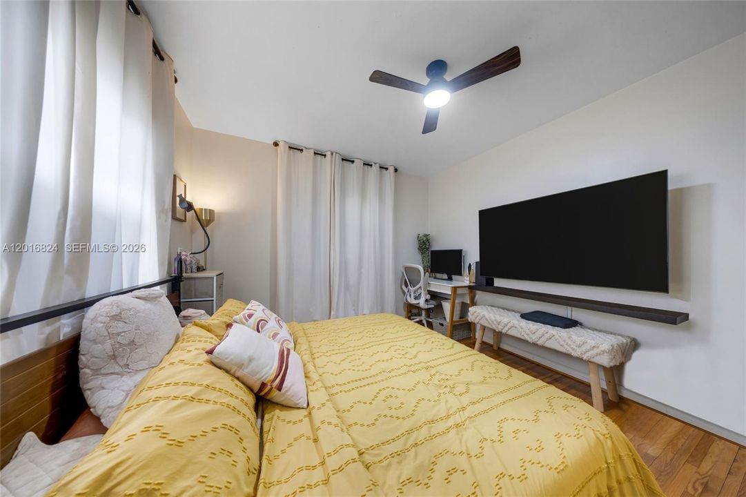 Vendido Recientemente: $775,000 (3 camas, 2 baños, 1671 Pies cuadrados)