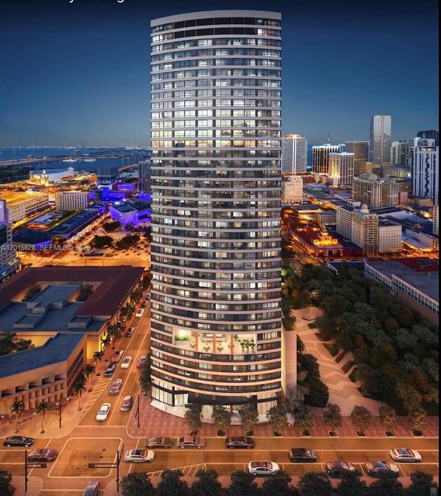 En Venta: $999,000 (2 camas, 2 baños, 696 Pies cuadrados)