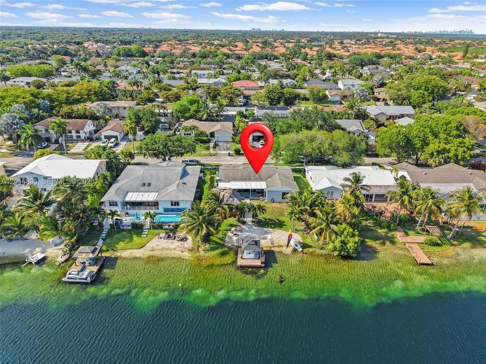 Active With Contract: $750,000 (3 beds, 2 baths, 1764 Square Feet)