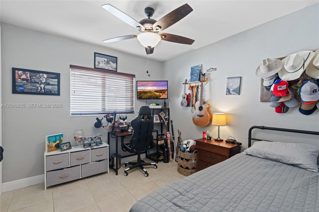 Active With Contract: $750,000 (3 beds, 2 baths, 1764 Square Feet)