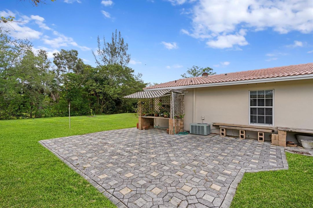 29 2nd Patio