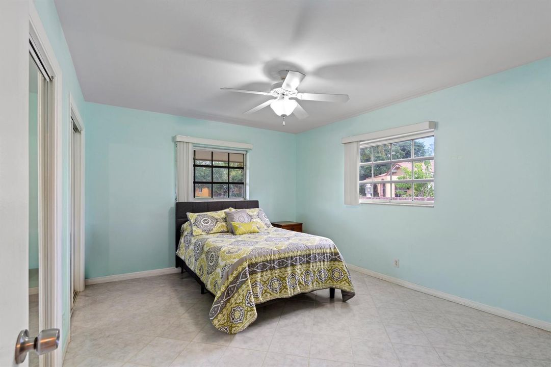 20 Bedroom #2
