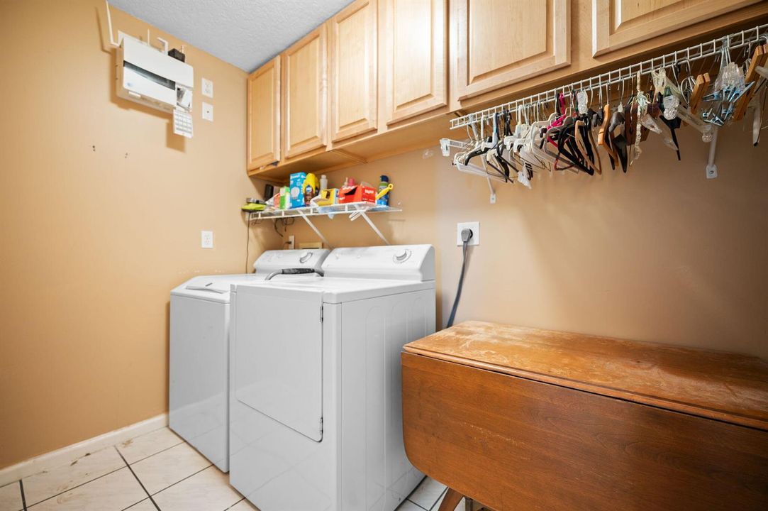 25-web-or-mls-104-elysium-dr