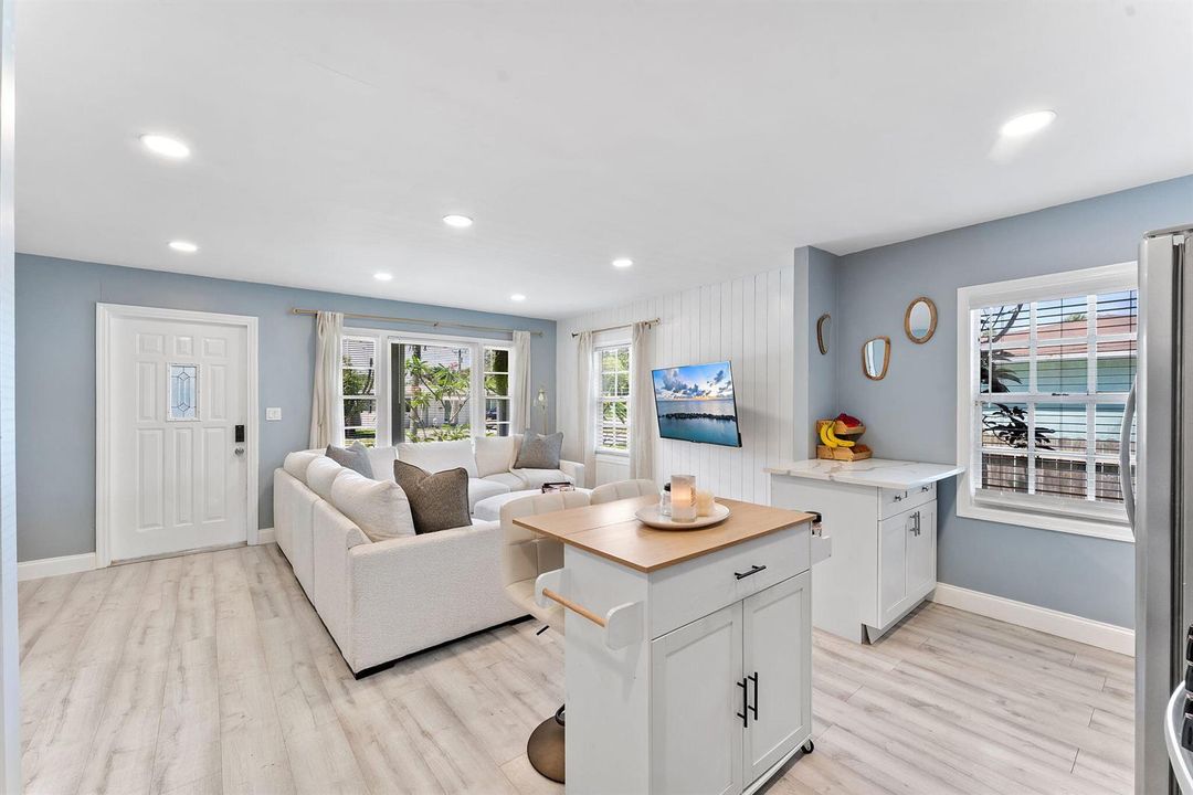 Open Kitchen