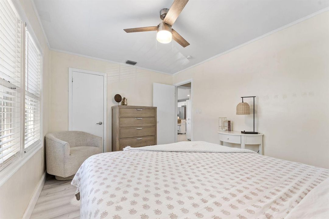2nd Bedroom