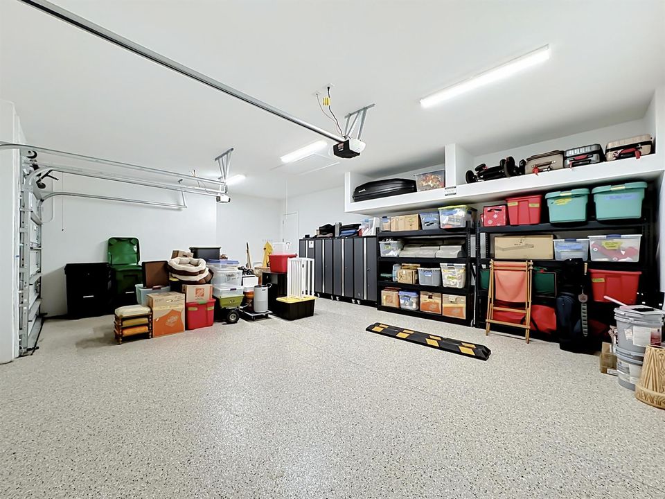 9244 SW Pinnacle Overhead Garage Storage