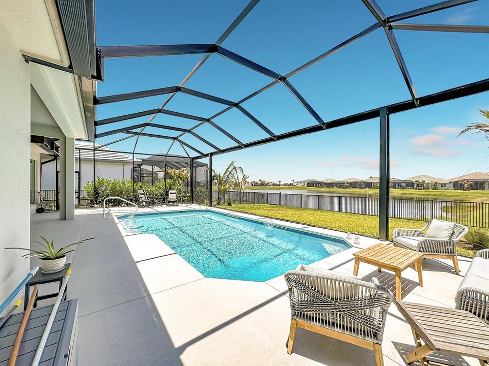9244 SW Pinnacle Place-85