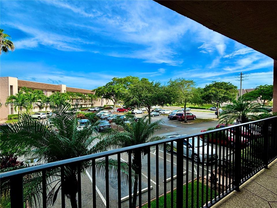 En Venta: $140,000 (2 camas, 2 baños, 1200 Pies cuadrados)