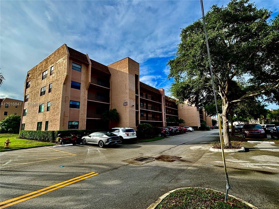 En Venta: $140,000 (2 camas, 2 baños, 1200 Pies cuadrados)