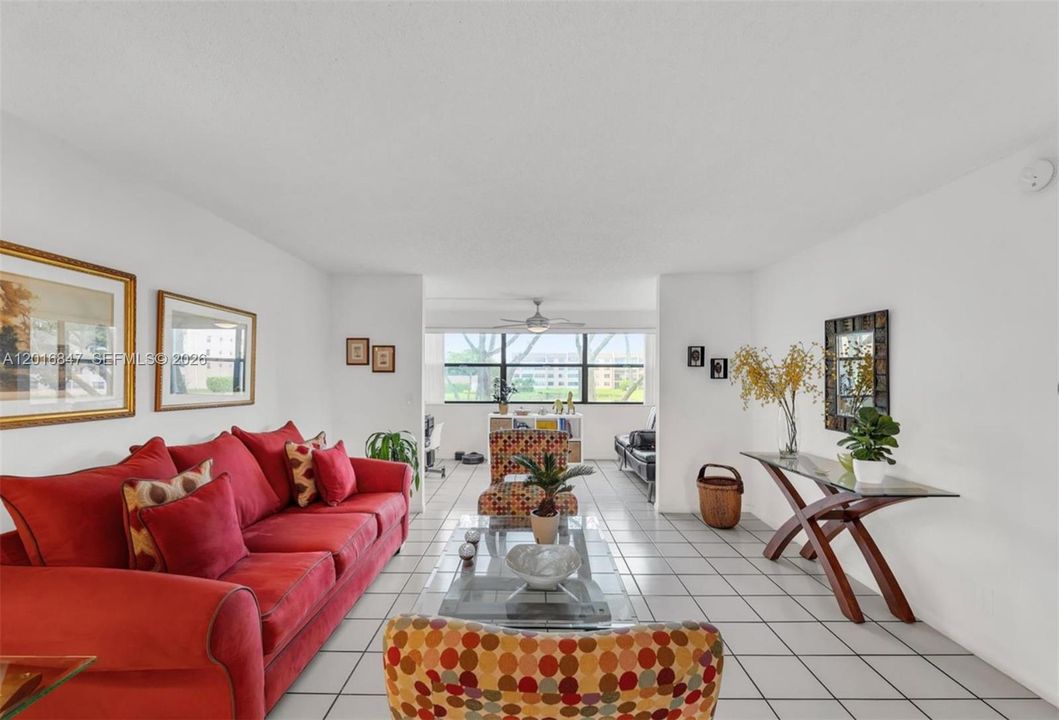 En Venta: $140,000 (2 camas, 2 baños, 1200 Pies cuadrados)