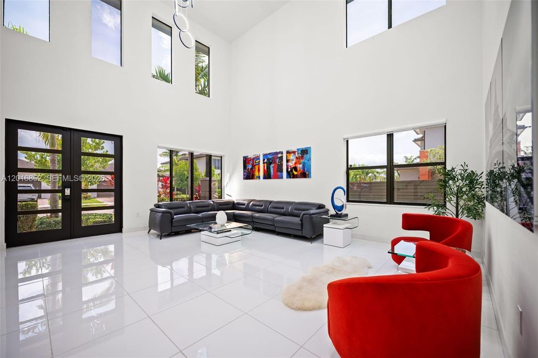 For Sale: $1,260,000 (4 beds, 3 baths, 2847 Square Feet)
