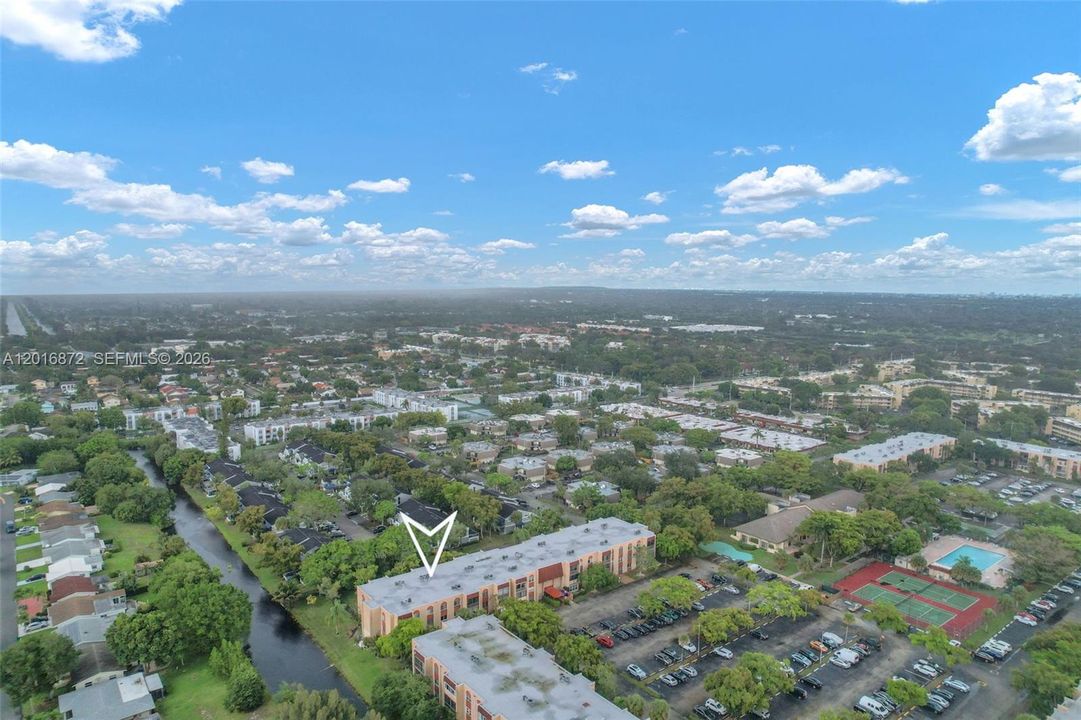 For Sale: $115,000 (2 beds, 2 baths, 1160 Square Feet)