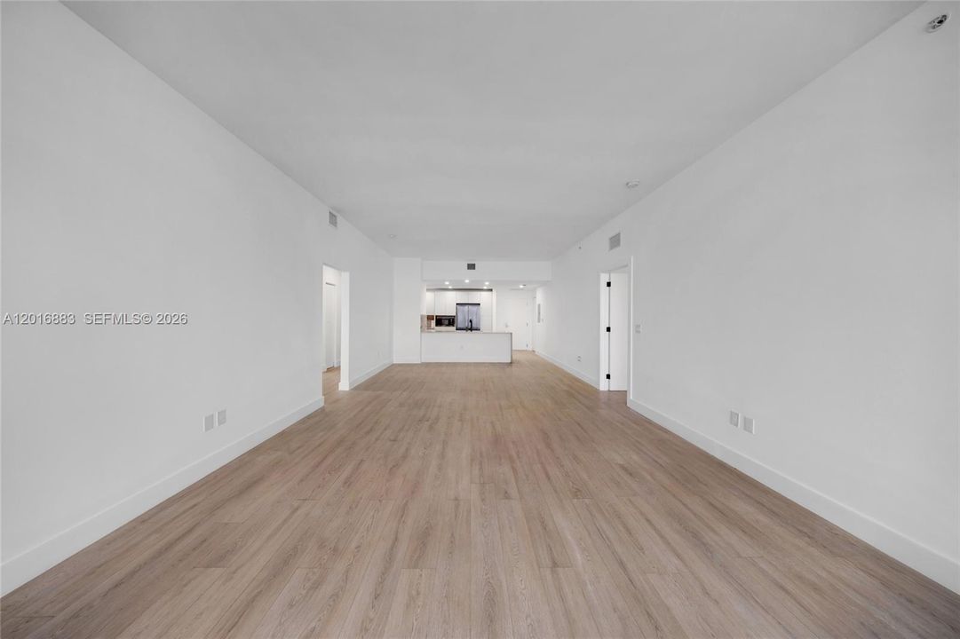 En Renta: $5,250 (2 camas, 2 baños, 1735 Pies cuadrados)