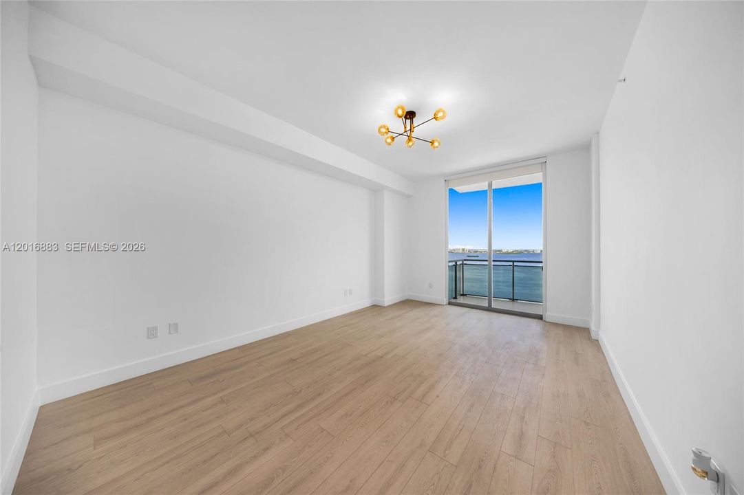 En Renta: $5,250 (2 camas, 2 baños, 1735 Pies cuadrados)