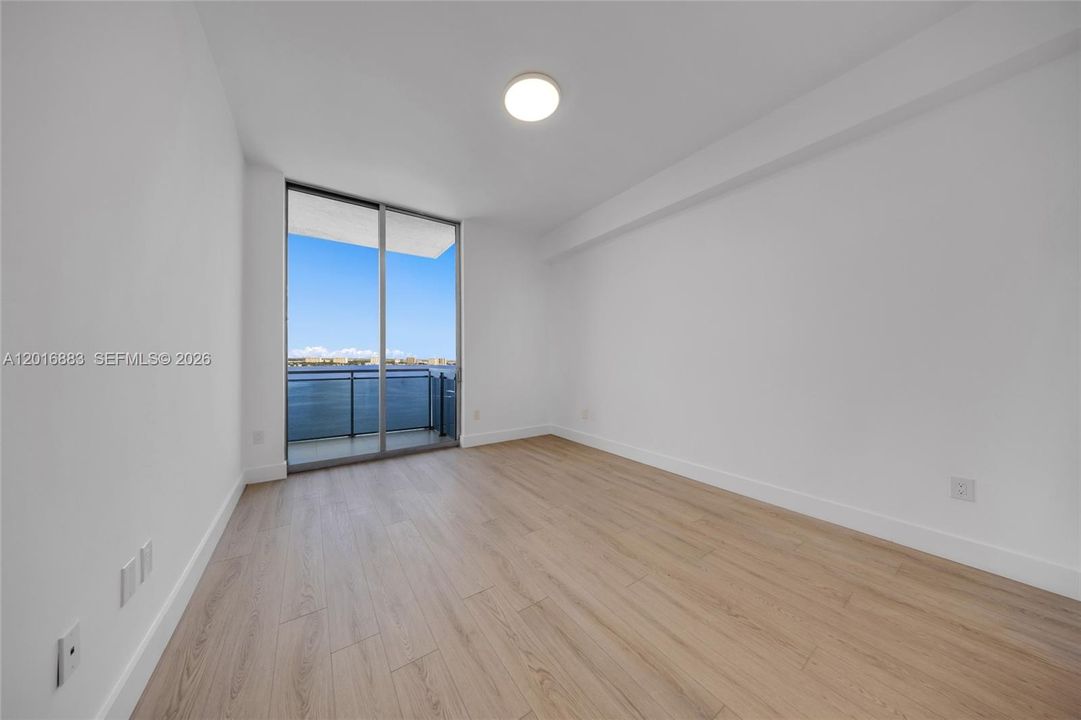 En Renta: $5,250 (2 camas, 2 baños, 1735 Pies cuadrados)