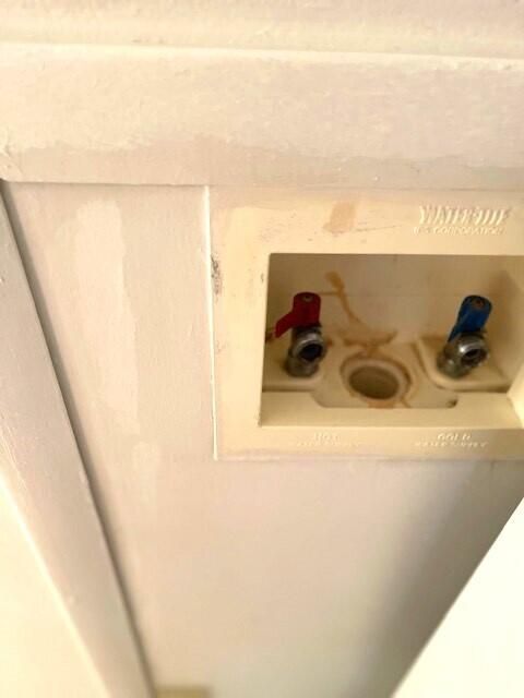 Washer and dryer hook up