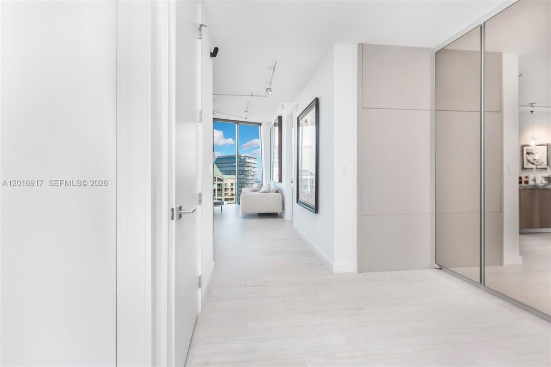For Rent: $12,000 (2 beds, 2 baths, 1184 Square Feet)