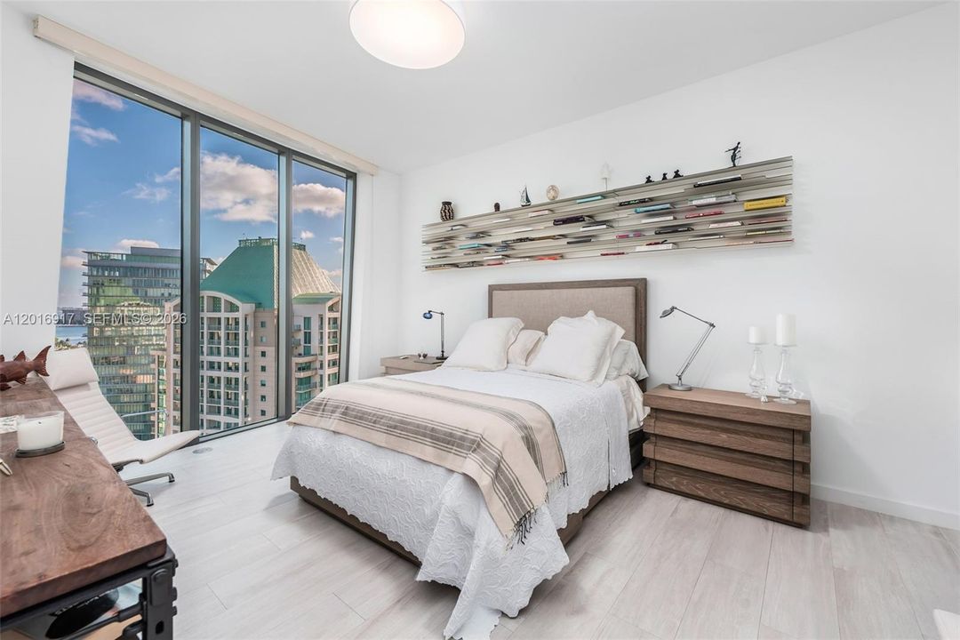 For Rent: $12,000 (2 beds, 2 baths, 1184 Square Feet)