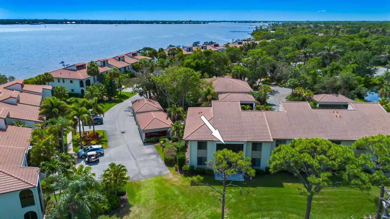 2516 NW Seagrass Drive Unit 8B-10