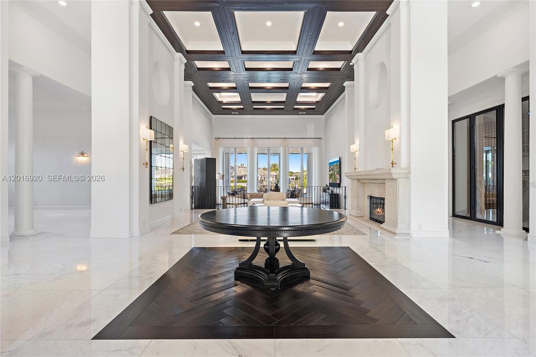 Foyer Entry