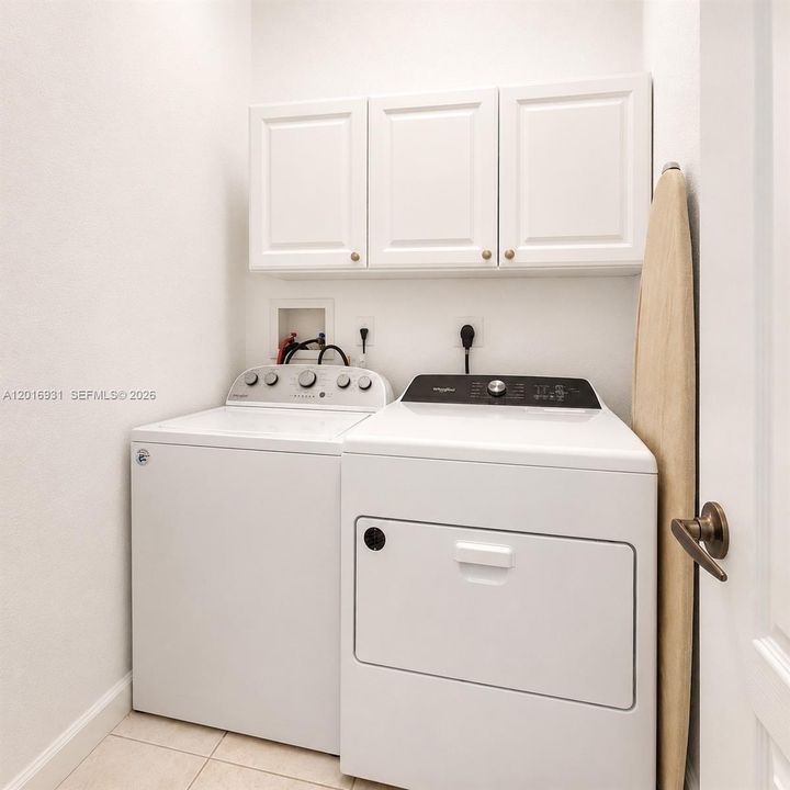 Active With Contract: $4,300 (4 beds, 3 baths, 2277 Square Feet)
