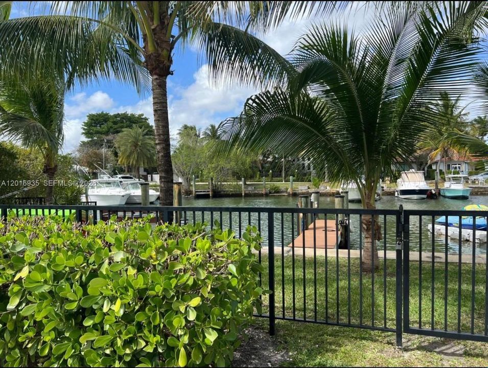 For Rent: $8,500 (4 beds, 3 baths, 2701 Square Feet)