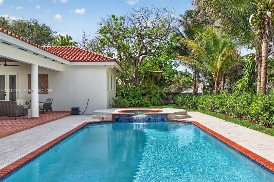 For Sale: $1,490,000 (4 beds, 3 baths, 3390 Square Feet)