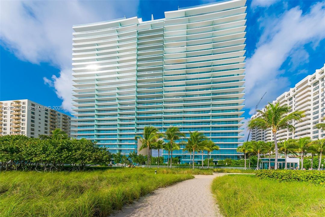 For Sale: $7,150,000 (2 beds, 3 baths, 2625 Square Feet)
