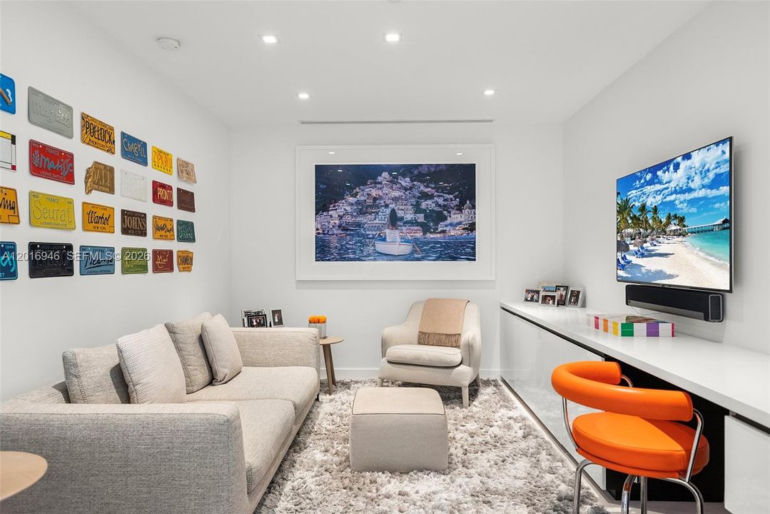 For Sale: $7,150,000 (2 beds, 3 baths, 2625 Square Feet)