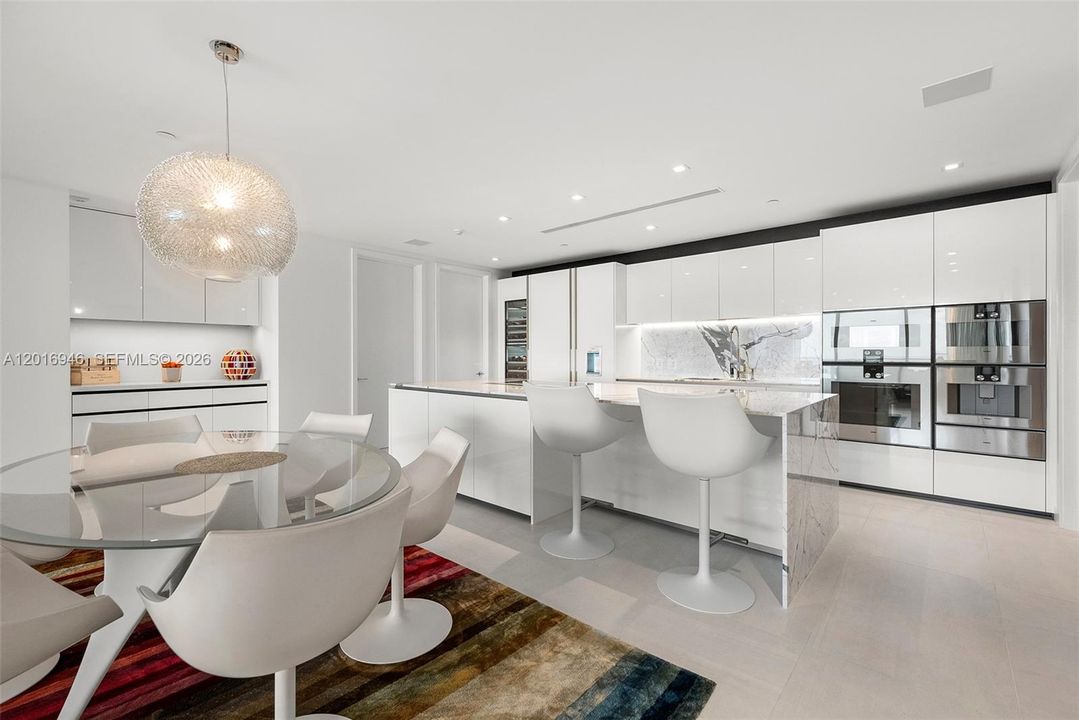 For Sale: $7,150,000 (2 beds, 3 baths, 2625 Square Feet)