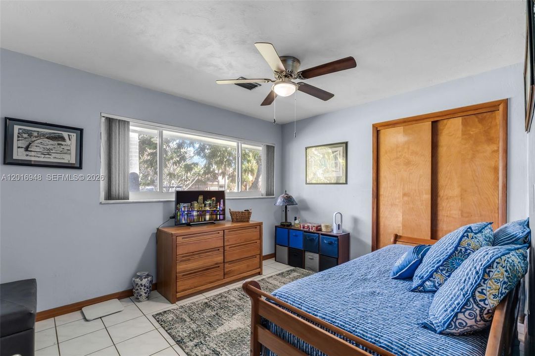 For Sale: $899,900 (3 beds, 2 baths, 2028 Square Feet)