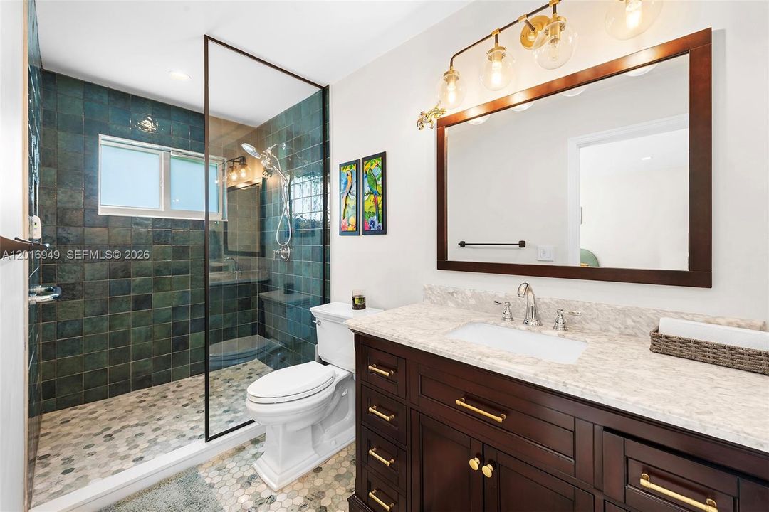 For Sale: $3,475,000 (6 beds, 6 baths, 4553 Square Feet)