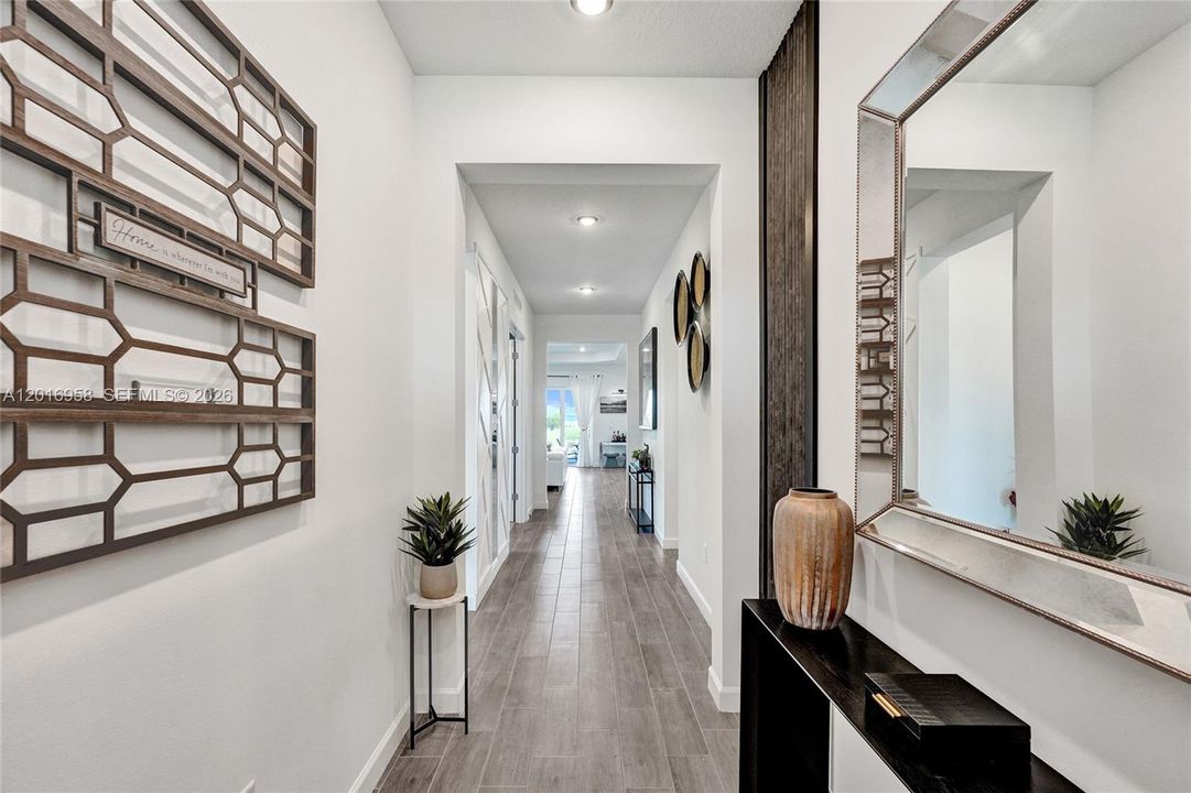 For Sale: $600,000 (3 beds, 3 baths, 2807 Square Feet)