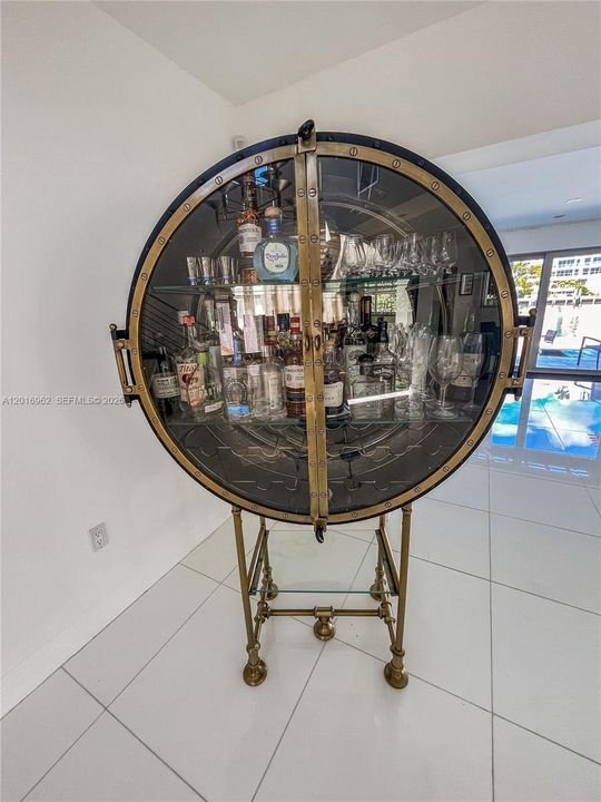 En Renta: $35,000 (5 camas, 5 baños, 4737 Pies cuadrados)