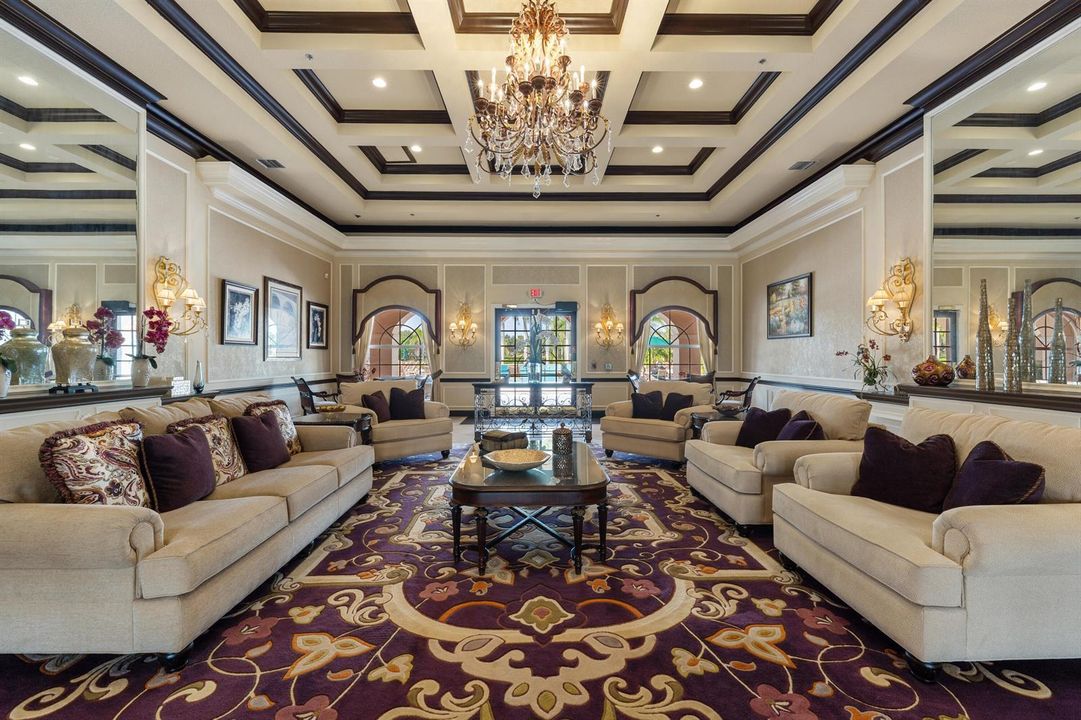 Grand foyer