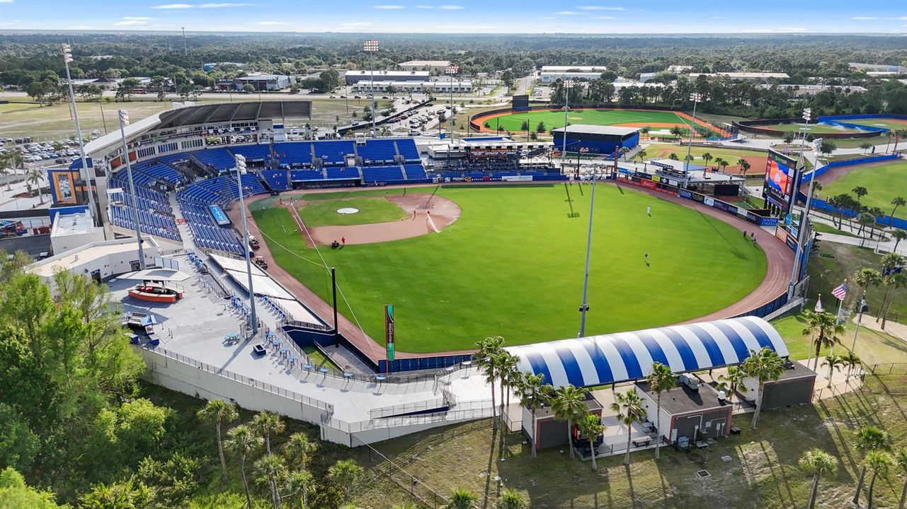 Clover Mets stadium
