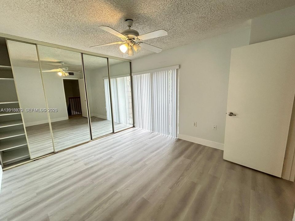Active With Contract: $2,795 (2 beds, 2 baths, 1488 Square Feet)