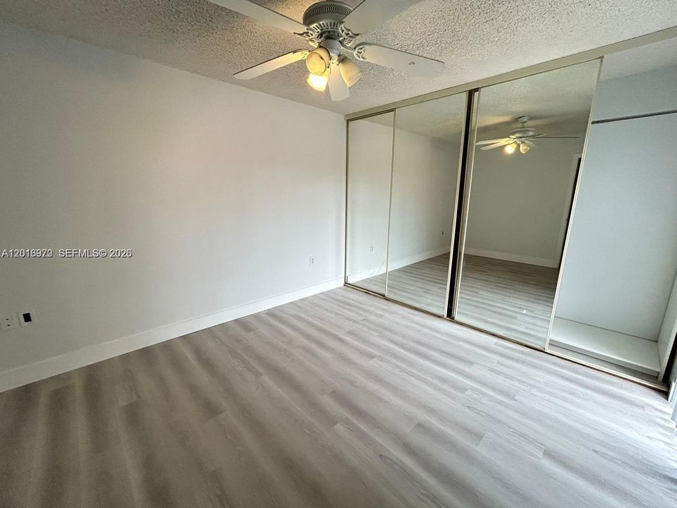 Active With Contract: $2,795 (2 beds, 2 baths, 1488 Square Feet)
