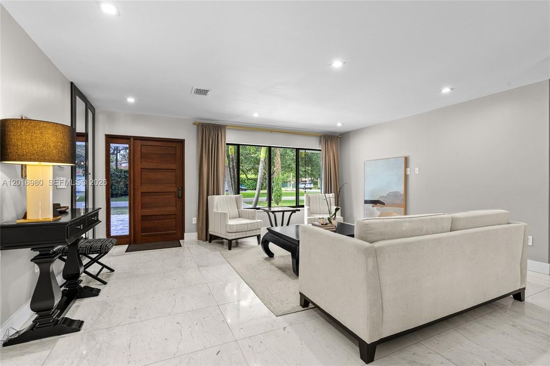 For Sale: $3,250,000 (5 beds, 5 baths, 3450 Square Feet)