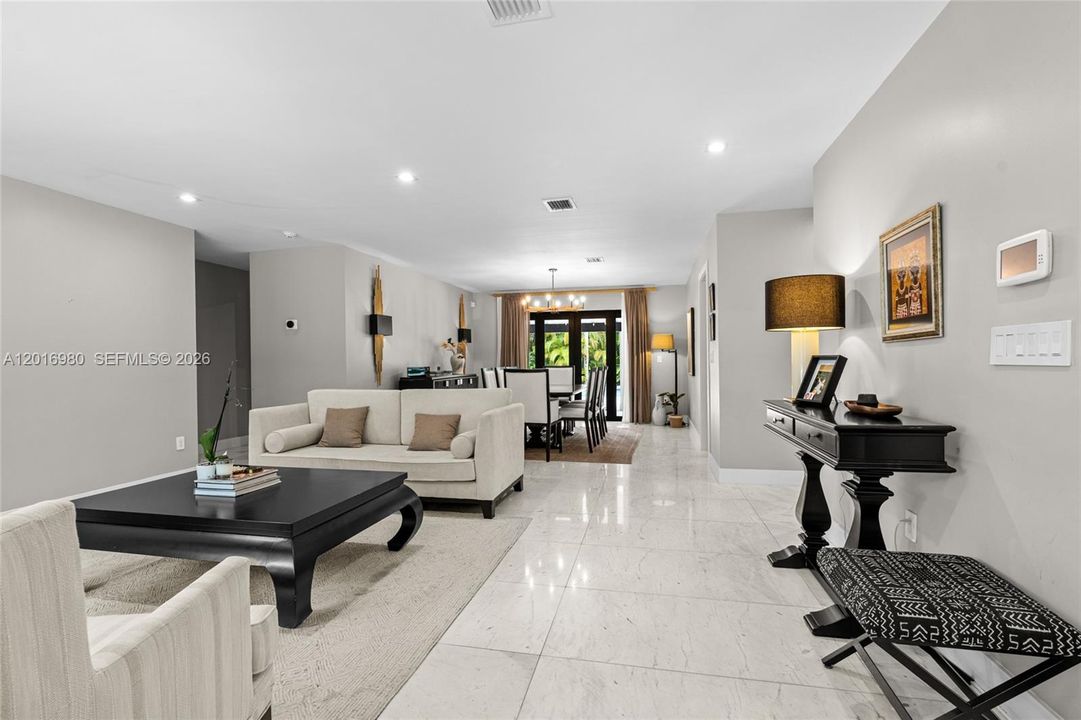 For Sale: $3,250,000 (5 beds, 5 baths, 3450 Square Feet)