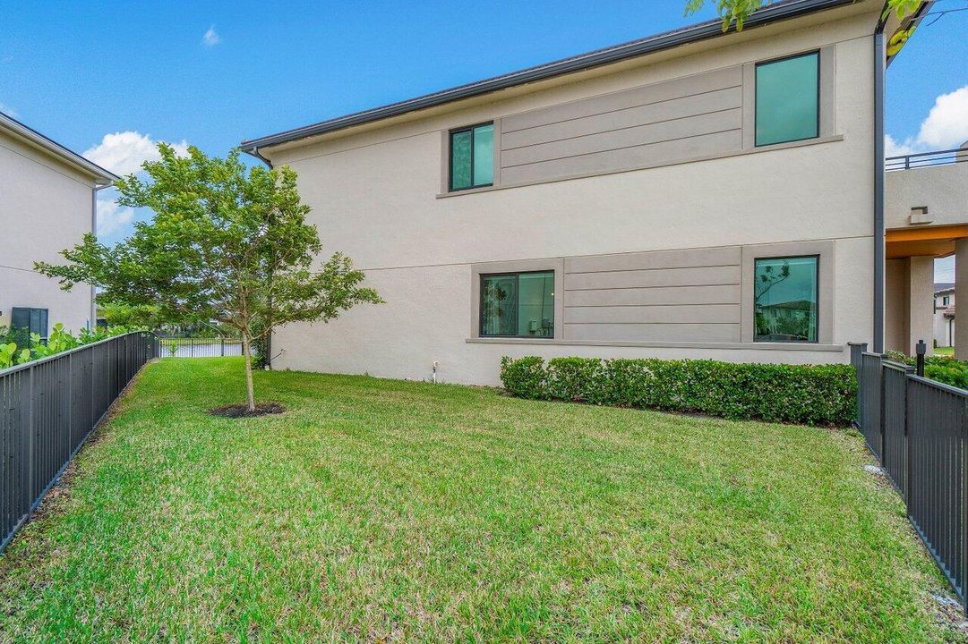 036-10780OceanoWay-Parkland-FL-33076-SMA