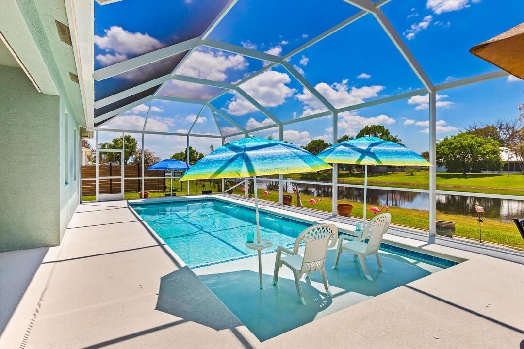 2549 SE Lyman Circle-10
