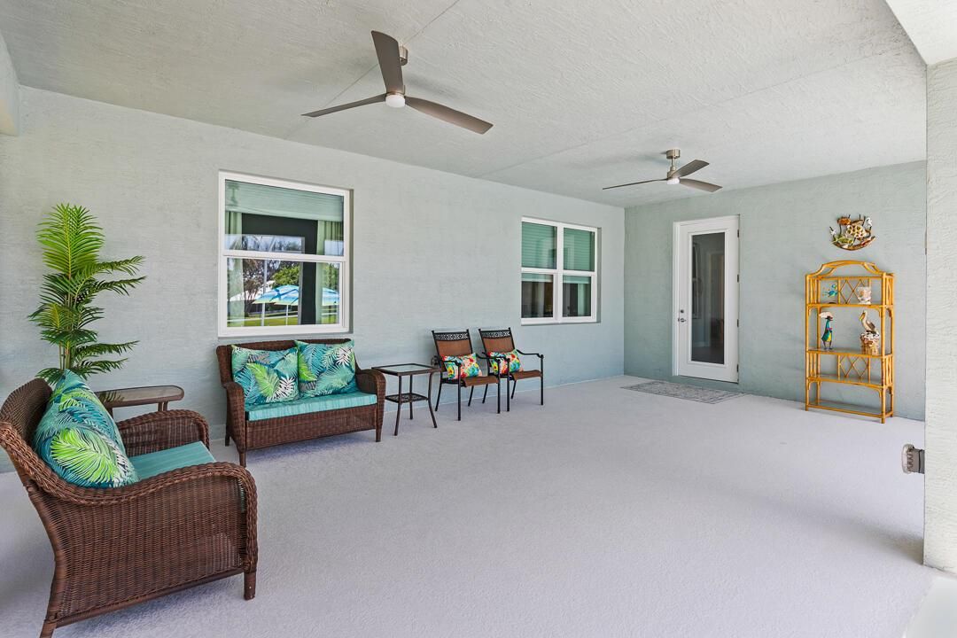 2549 SE Lyman Circle-16